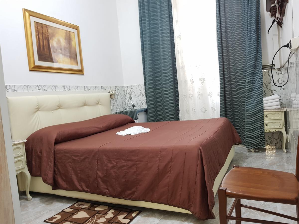 Albergo Stadler Рим Екстериор снимка